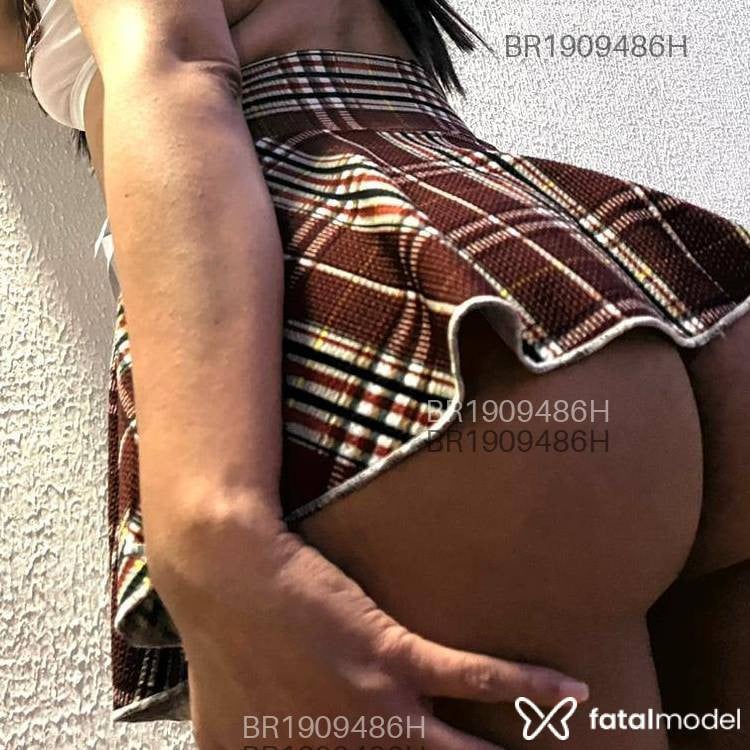 Acompanhante mulher com cabelo castanho de olhos pretos em Congonhas - Bruna