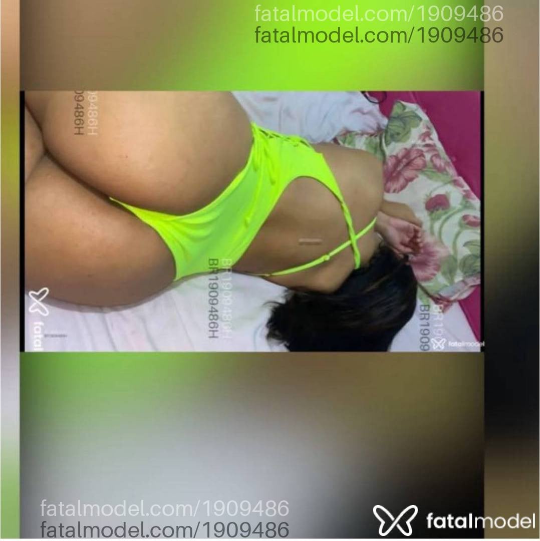 Acompanhante mulher com cabelo castanho de olhos pretos - Amanda