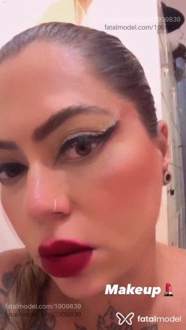 Acompanhante mulher loira (o) de olhos mel em São Paulo - Mel Mendes