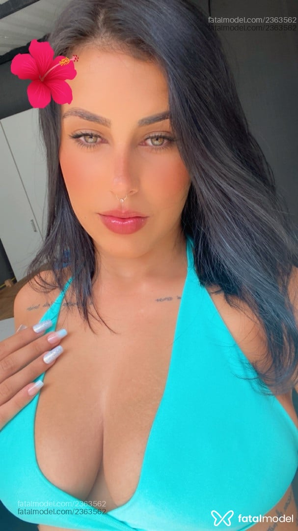 Acompanhante mulher morena (o) de olhos verdes em Xanxerê Acompanhante mulher morena (o) de olhos verdes em Xanxerê - Davila Silva