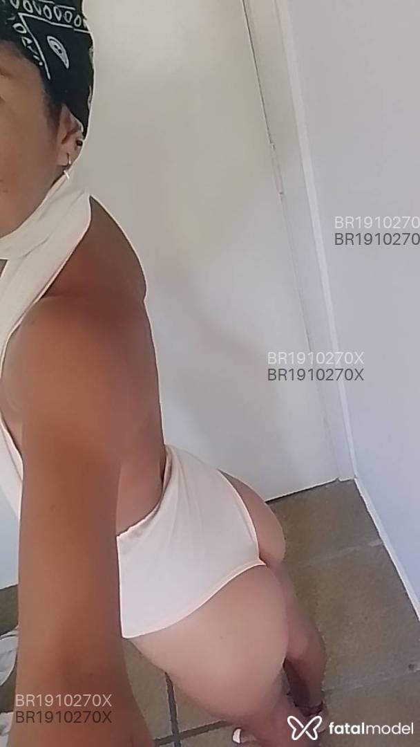 Acompanhante mulher com cabelo castanho de olhos pretos em Florianópolis - FabyMagrinha