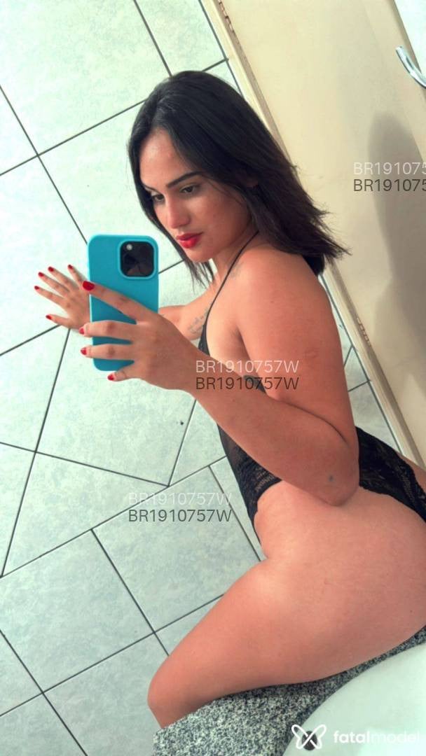 Acompanhante mulher morena (o) de olhos pretos em Francisco Beltrão - Paola