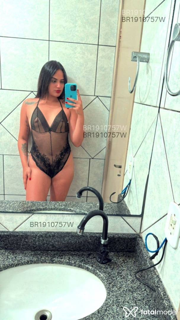 Acompanhante mulher morena (o) de olhos pretos em Francisco Beltrão - Paola