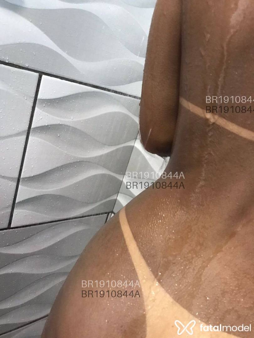 Acompanhante mulher com cabelo castanho de olhos castanhos em Nova Friburgo - Sophia