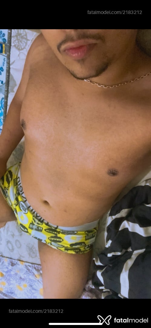 Acompanhante homem morena (o) de olhos castanhos em São Paulo - Rafael Castro