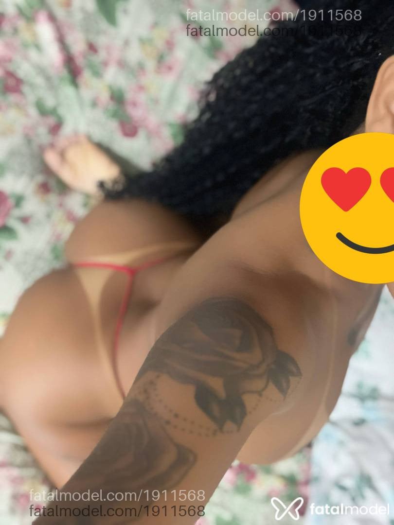 Acompanhante mulher com cabelo castanho de olhos castanhos em Petrópolis - SOL