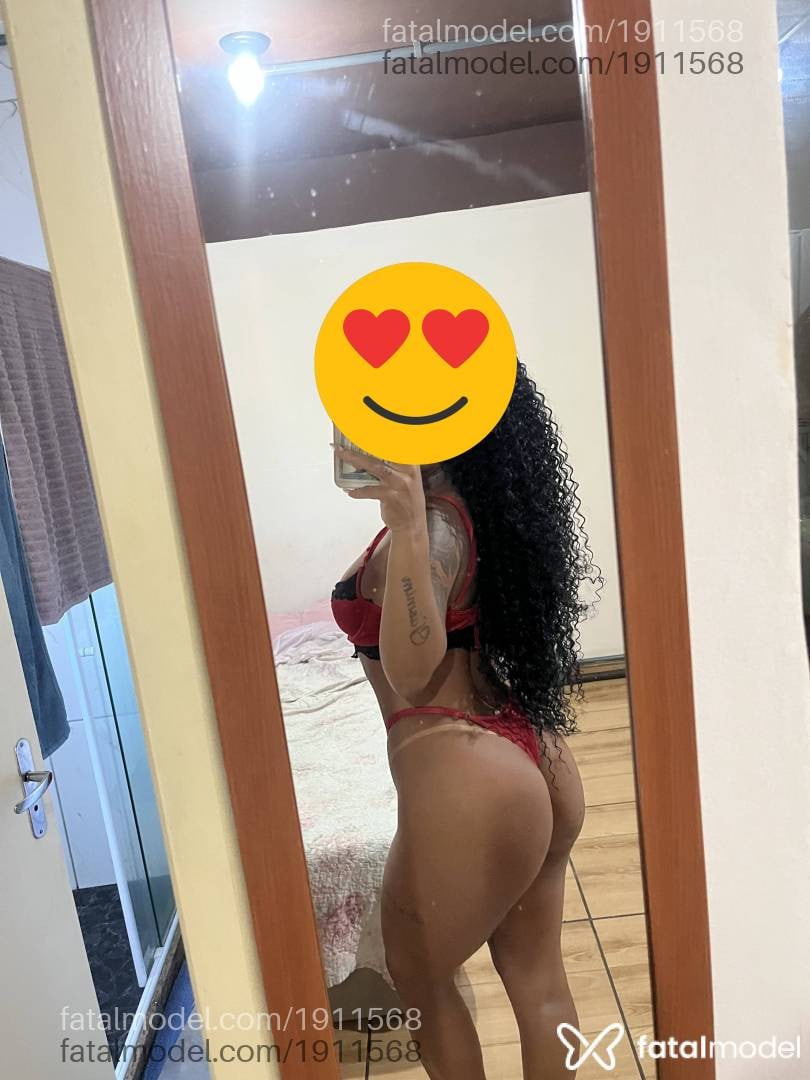 Acompanhante mulher com cabelo castanho de olhos castanhos em Petrópolis - SOL