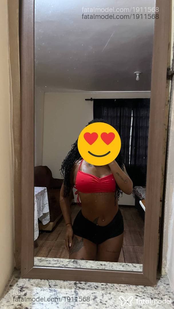 Acompanhante mulher com cabelo castanho de olhos castanhos em Petrópolis - SOL