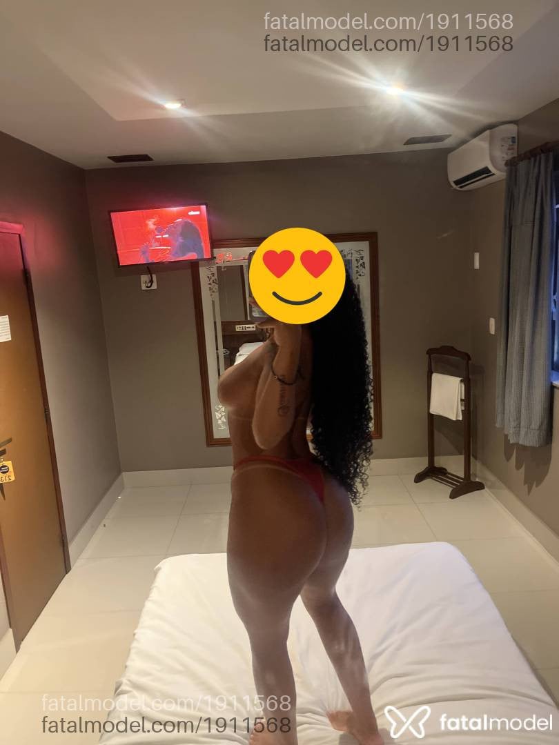 Acompanhante mulher com cabelo castanho de olhos castanhos em Petrópolis - SOL
