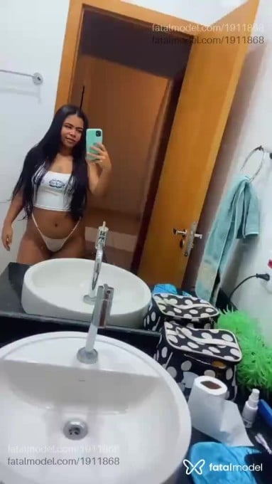 Acompanhante mulher morena (o) de olhos castanhos em Guarantã do Norte - Mirela Mariah
