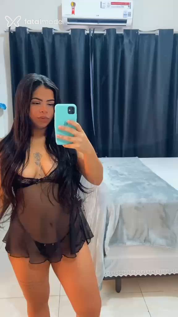 Acompanhante mulher morena (o) de olhos castanhos - Mirela Mariah