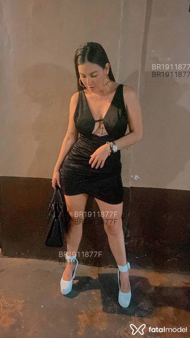 Acompanhante mulher morena (o) de olhos castanhos em Belo Horizonte - Isabella Marins