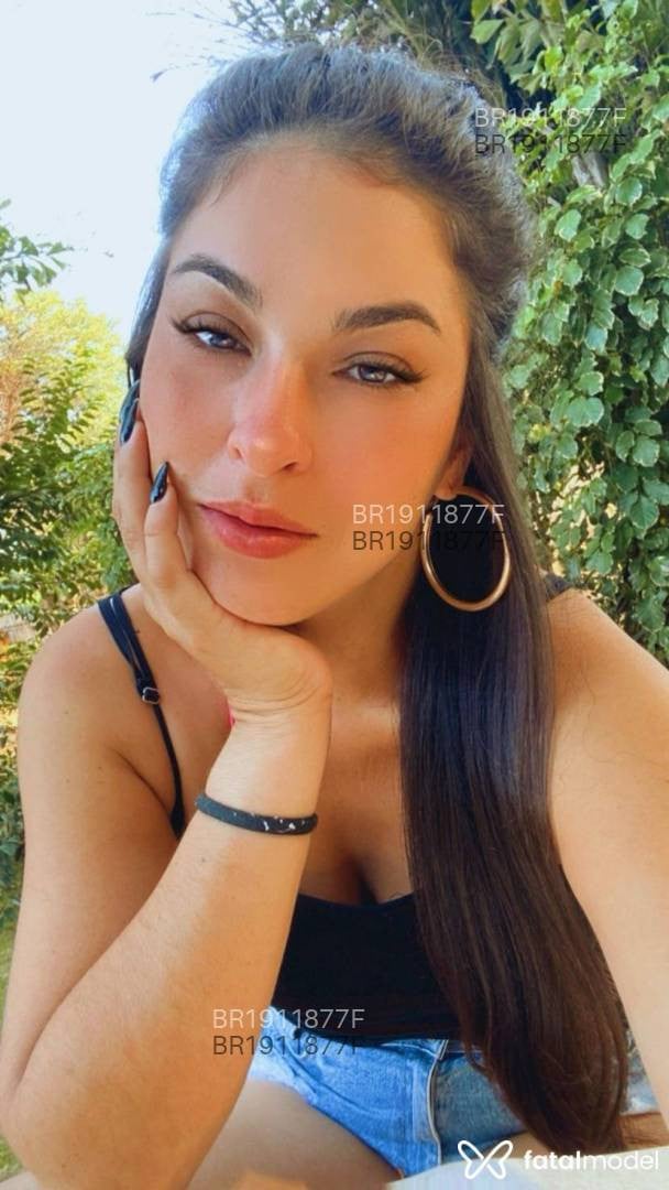 Acompanhante mulher morena (o) de olhos castanhos em Belo Horizonte - Isabella Marins