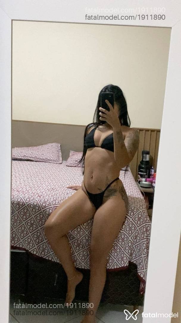Acompanhante mulher morena (o) de olhos pretos em Guaratinguetá Acompanhante mulher morena (o) de olhos pretos em Guaratinguetá - Paola Castellany