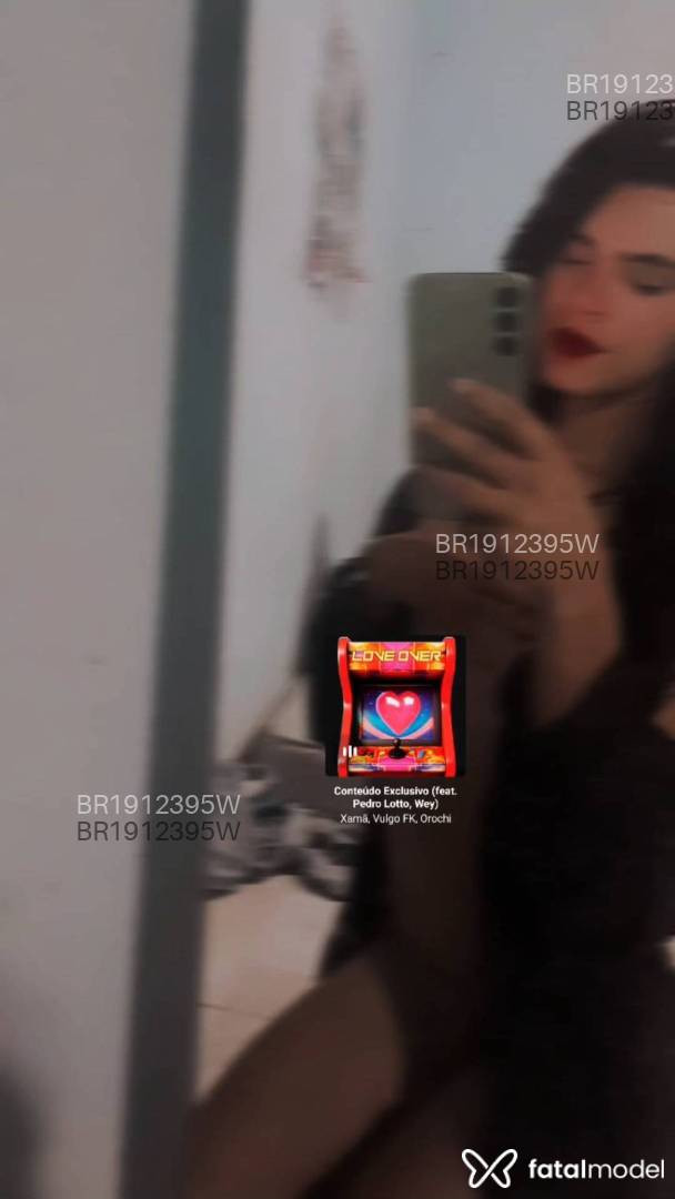 Acompanhante mulher trans morena (o) de olhos pretos em Virtual - Steffany