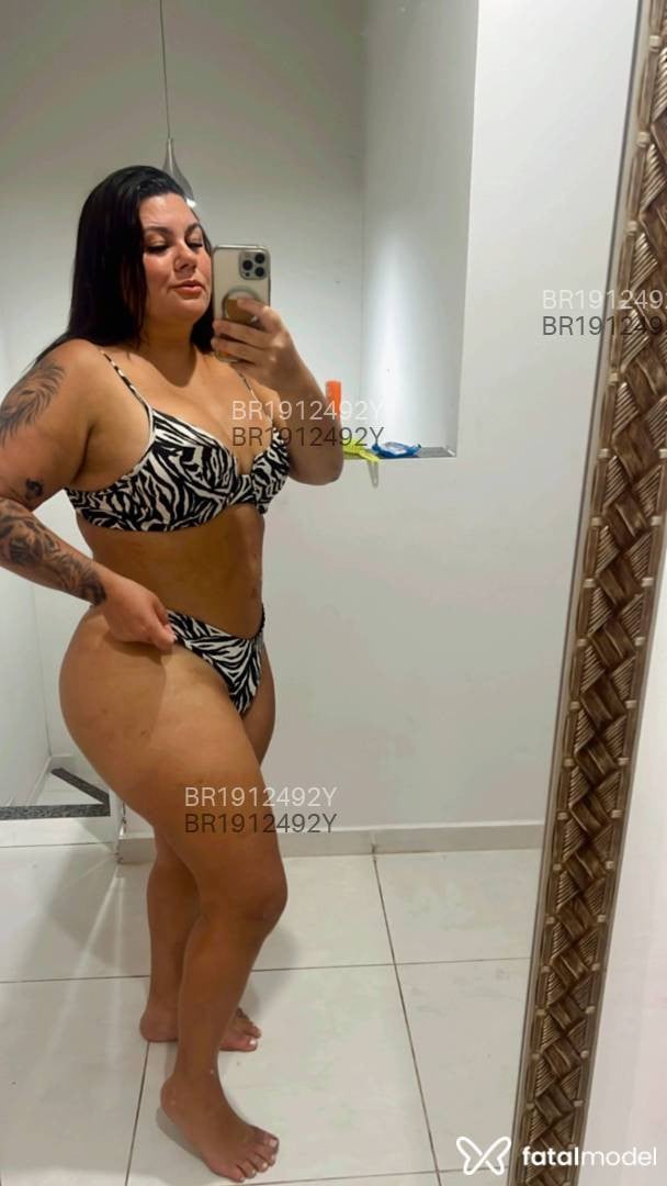 Acompanhante mulher com cabelo castanho de olhos castanhos em Rio de Janeiro - Mel