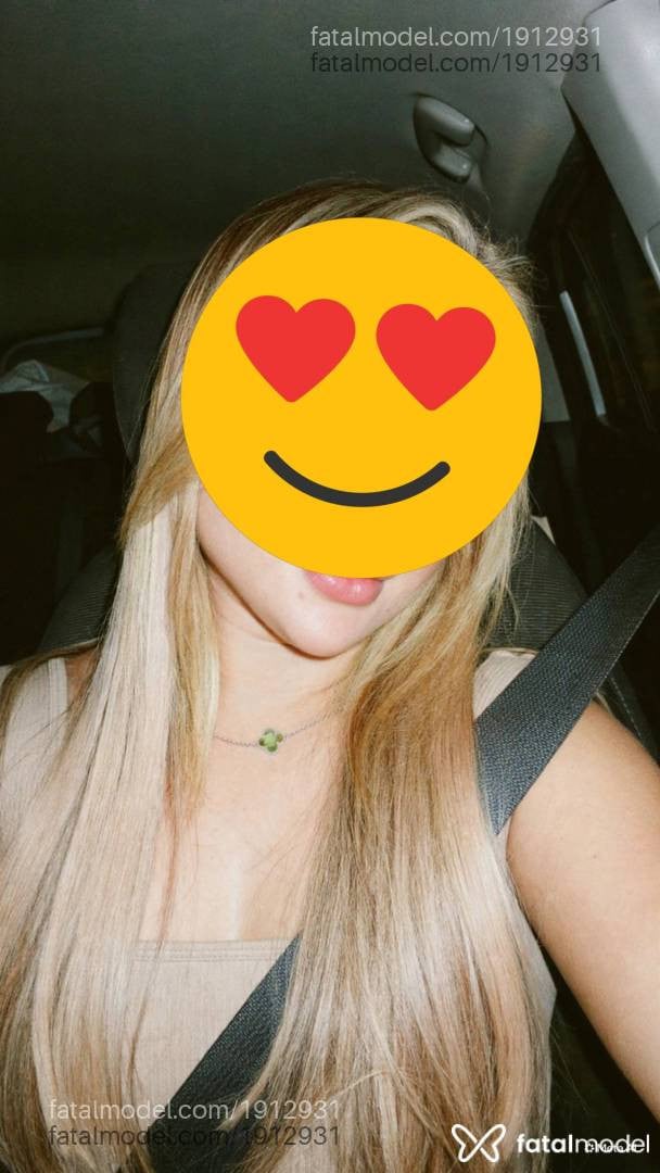 Acompanhante mulher ruiva (o) de olhos pretos - Natasha