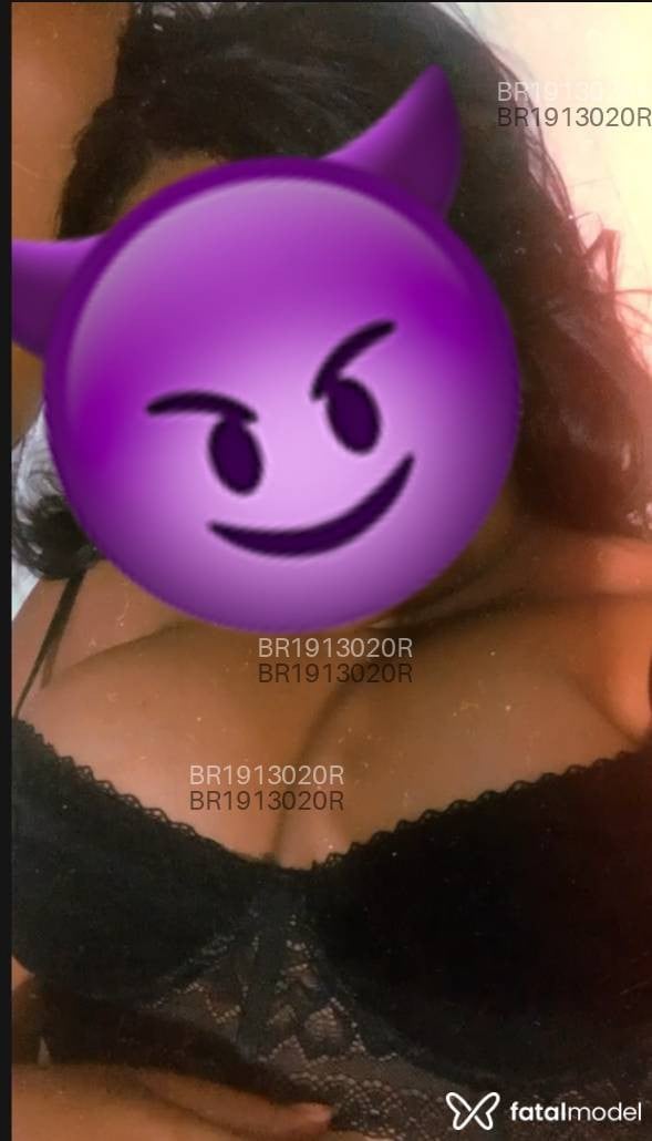 Acompanhante mulher morena (o) de olhos pretos em Divinópolis - Thaisinha