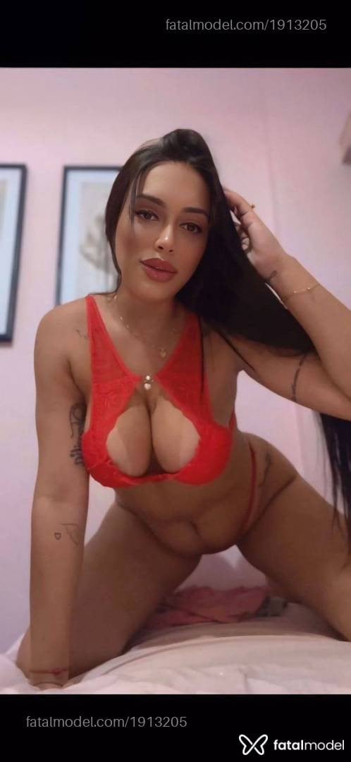 Acompanhante mulher morena (o) de olhos castanhos - Livia Andrade
