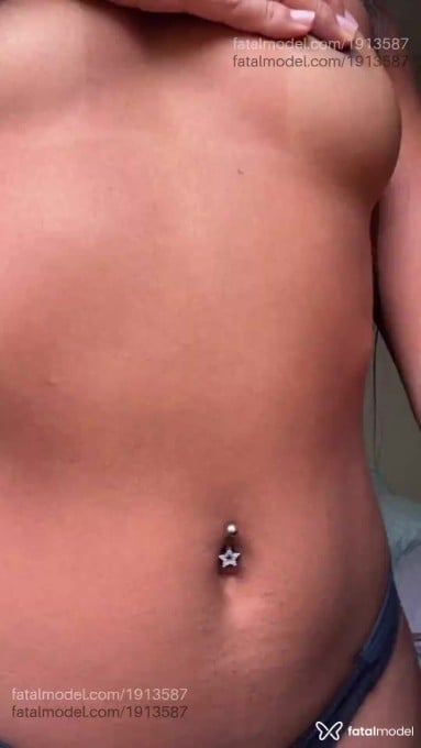 Acompanhante mulher morena (o) de olhos castanhos em Barbacena - Lua Menezes