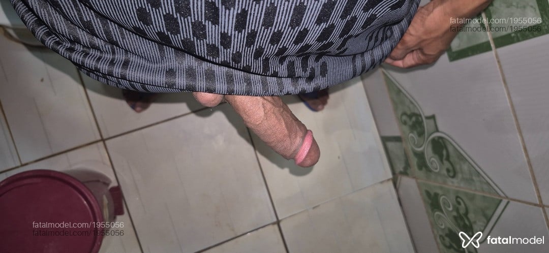 Acompanhante homem morena (o) de olhos castanhos - Cdbrr Acompanhante homem morena (o) de olhos castanhos - Cdbrr