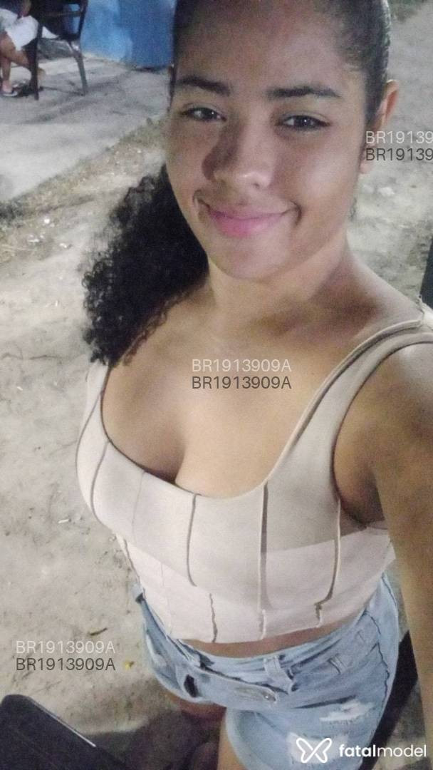 Acompanhante mulher morena (o) de olhos castanhos em Virtual - Tata morena