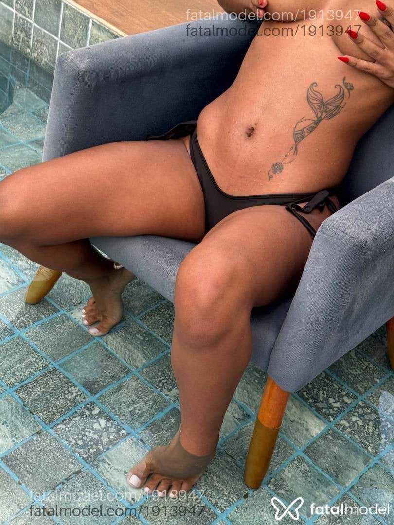 Acompanhante mulher morena (o) de olhos castanhos - Ayla Belucci