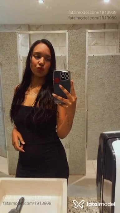 Acompanhante mulher morena (o) de olhos pretos em Brasília Acompanhante mulher morena (o) de olhos pretos em Brasília - Ritinha