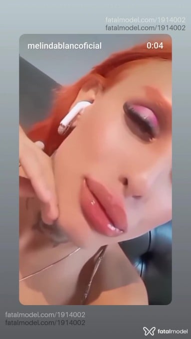 Acompanhante mulher trans ruiva (o) de olhos castanhos em São Paulo - Melinda blanc