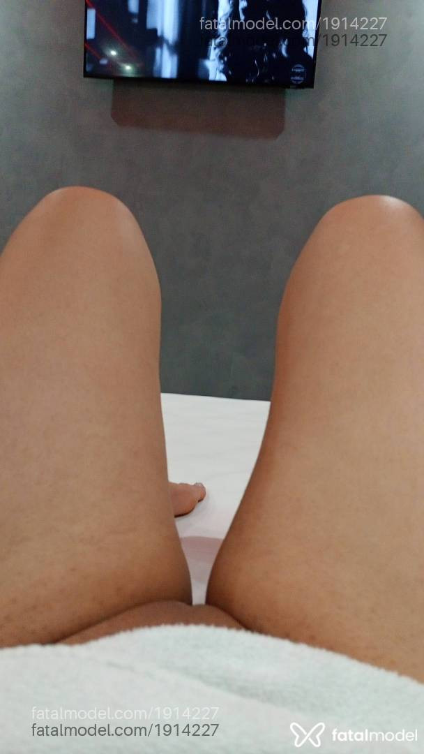 Acompanhante mulher com cabelo castanho de olhos castanhos - Melissa