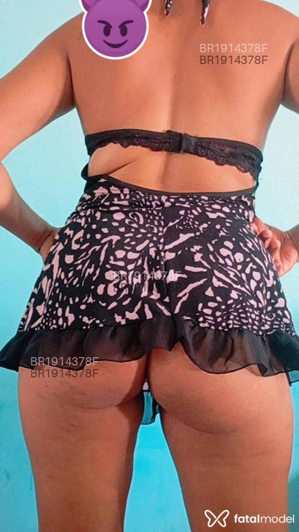 Acompanhante mulher morena (o) de olhos castanhos em Virtual Acompanhante mulher morena (o) de olhos castanhos em Virtual - Juliana