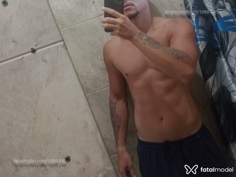 Acompanhante homem loira (o) de olhos castanhos em Rio de Janeiro Acompanhante homem loira (o) de olhos castanhos em Rio de Janeiro - Caio Henrique