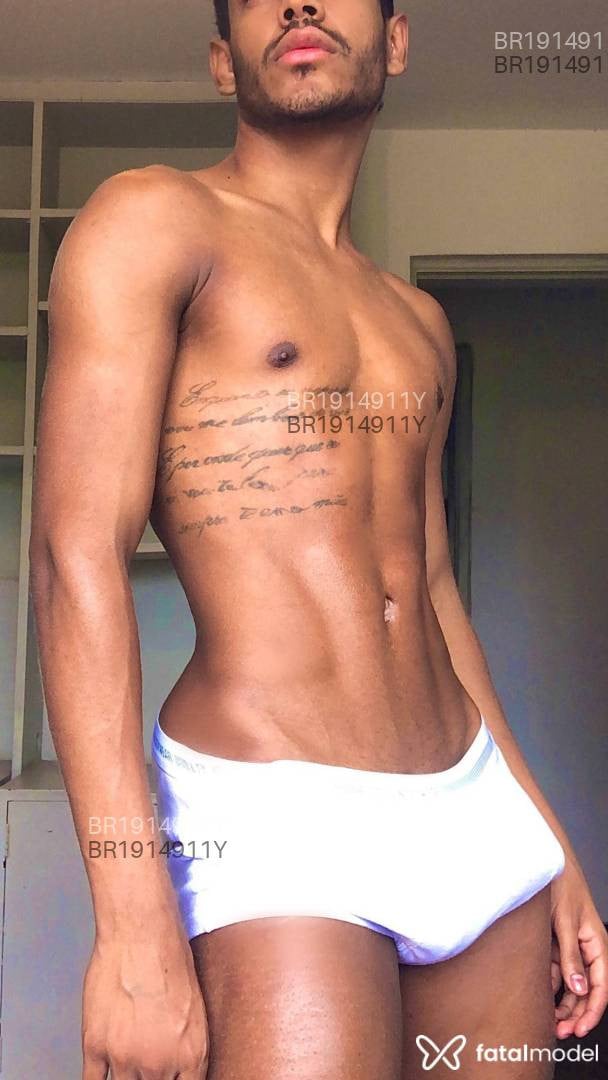Acompanhante homem morena (o) de olhos castanhos em São Paulo Acompanhante homem morena (o) de olhos castanhos em São Paulo - Adriano silva