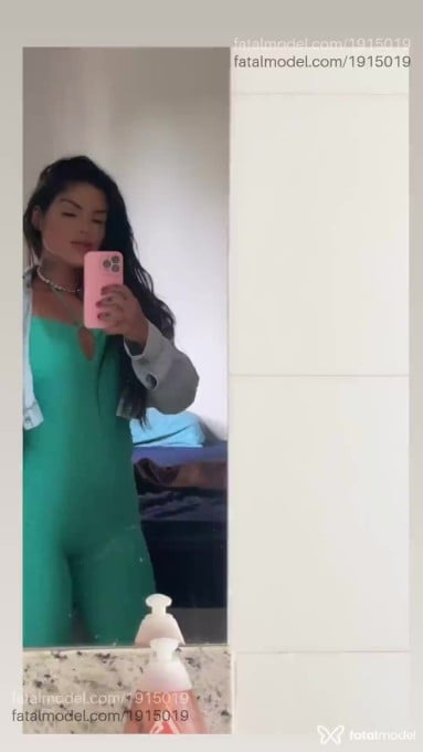 Acompanhante mulher com cabelo castanho de olhos castanhos - Giovanna