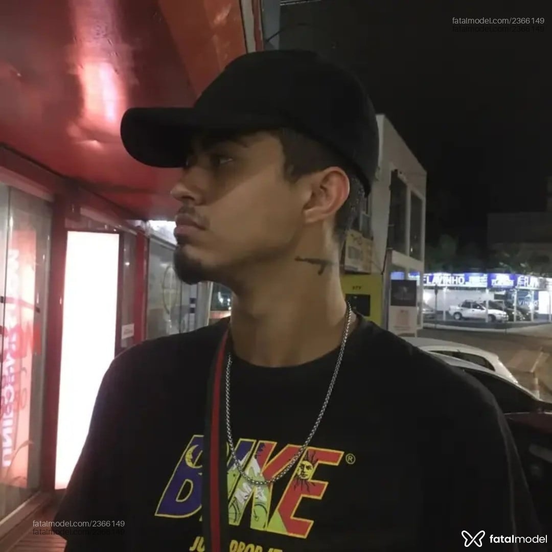 Acompanhante homem com cabelo castanho de olhos castanhos em Balneário Camboriú - Playboysz