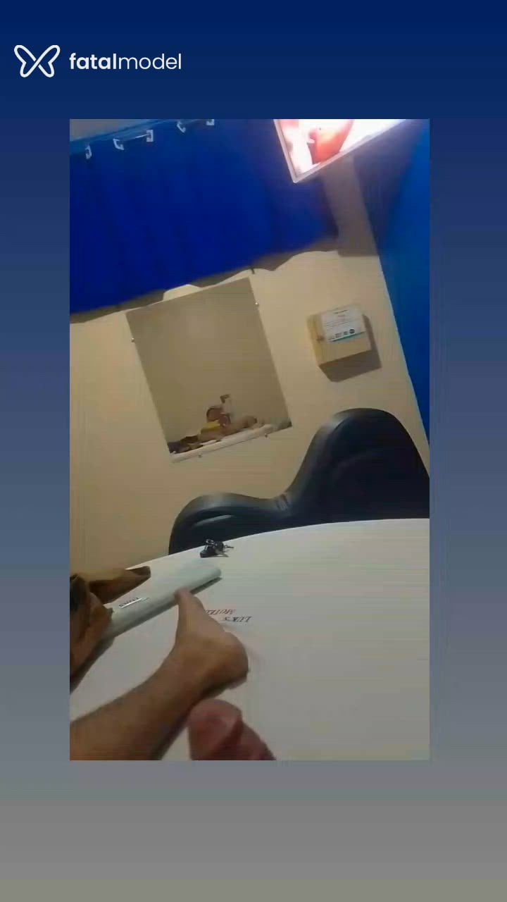 Acompanhante homem morena (o) de olhos pretos em Rondonópolis Acompanhante homem morena (o) de olhos pretos em Rondonópolis - Ravi