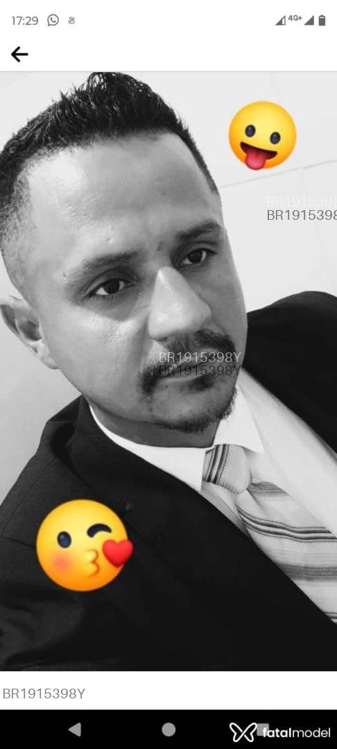 Acompanhante homem com cabelo castanho de olhos castanhos em Jaú Acompanhante homem com cabelo castanho de olhos castanhos em Jaú - JhonnyMalvadão