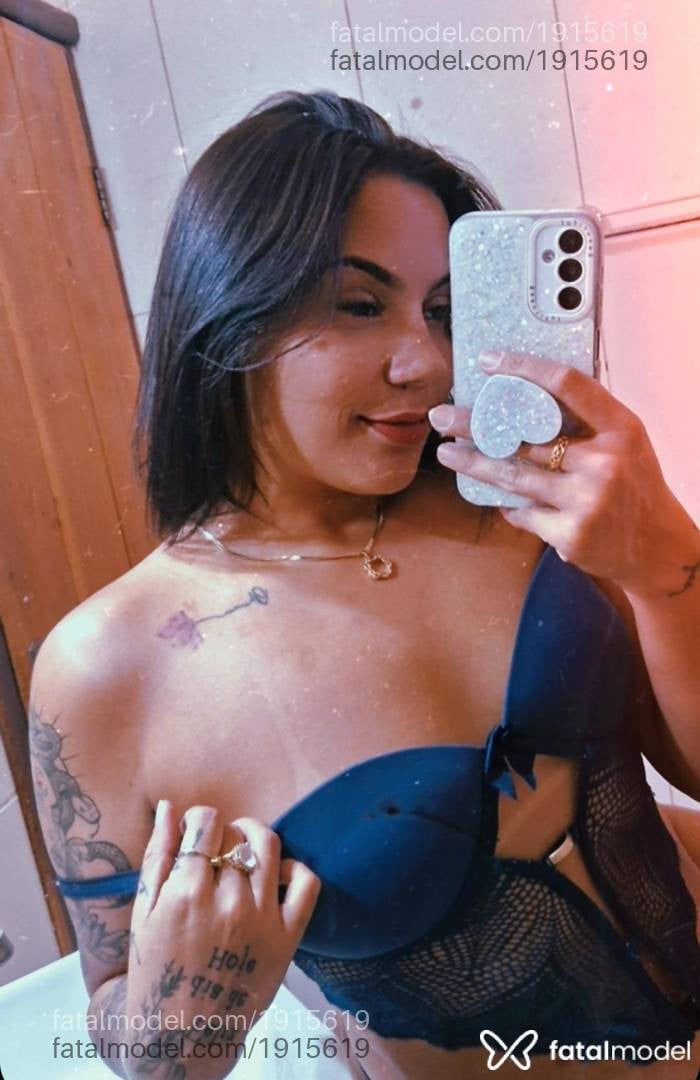 Acompanhante mulher morena (o) de olhos castanhos em Guaxupé - Carol