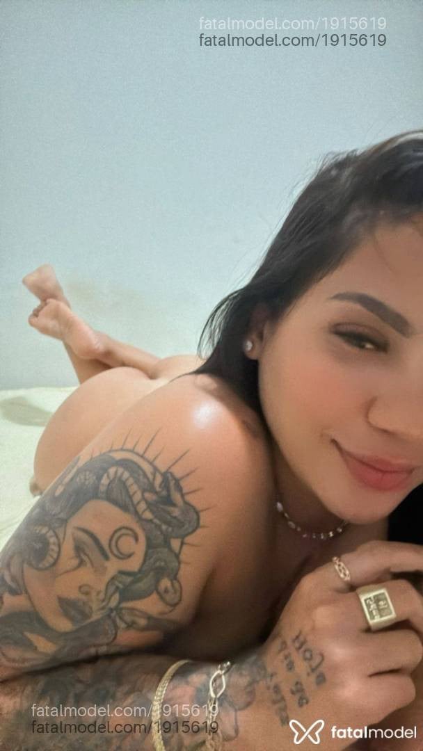 Acompanhante mulher morena (o) de olhos castanhos em Passos - Carol
