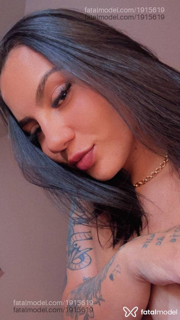 Acompanhante mulher morena (o) de olhos castanhos em Guaxupé - Carol