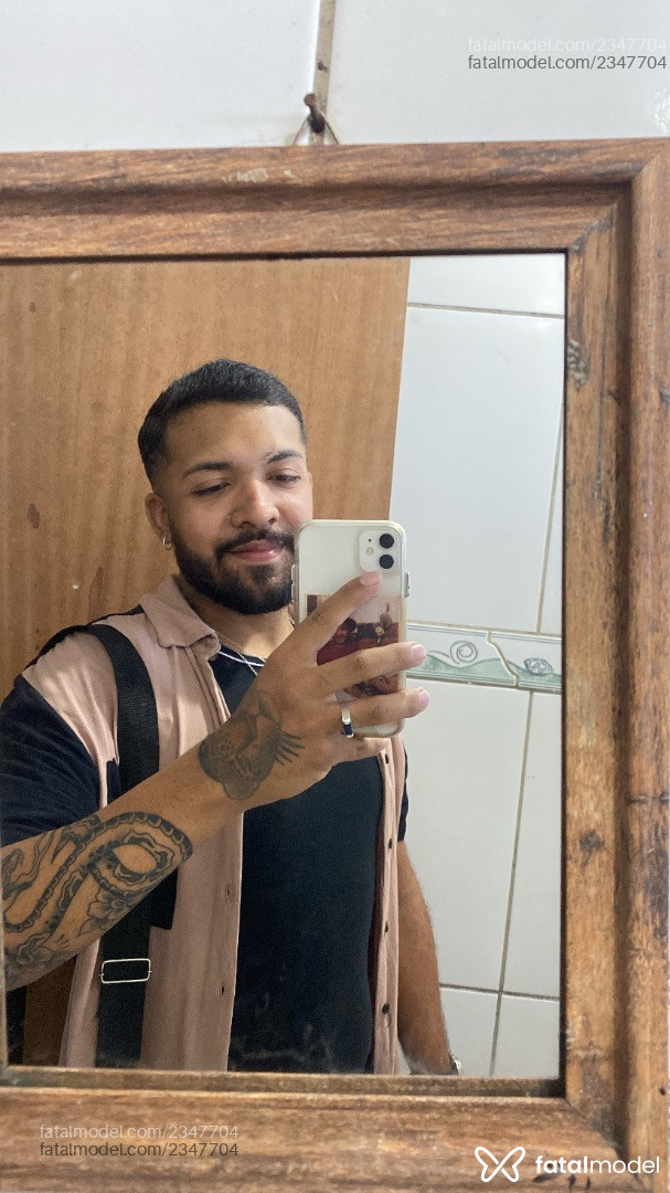 Acompanhante homem morena (o) de olhos pretos em Florianópolis - Pedrinho