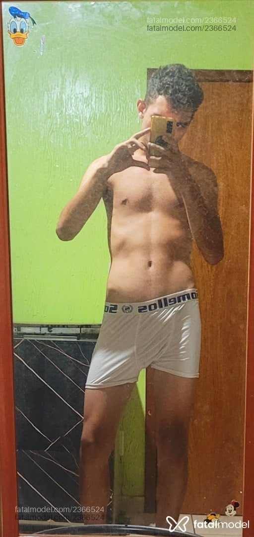 Acompanhante homem com cabelo castanho de olhos castanhos em Jales Acompanhante homem com cabelo castanho de olhos castanhos em Jales - Vinicius Augusto