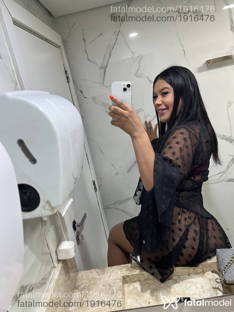 Acompanhante mulher morena (o) de olhos mel - Ágata Agatinha Acompanhante mulher morena (o) de olhos mel - Ágata Agatinha