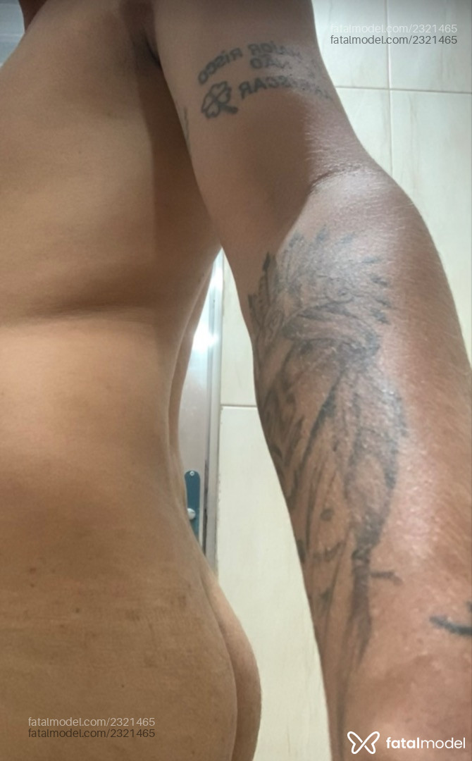 Acompanhante homem morena (o) de olhos pretos - Samuel