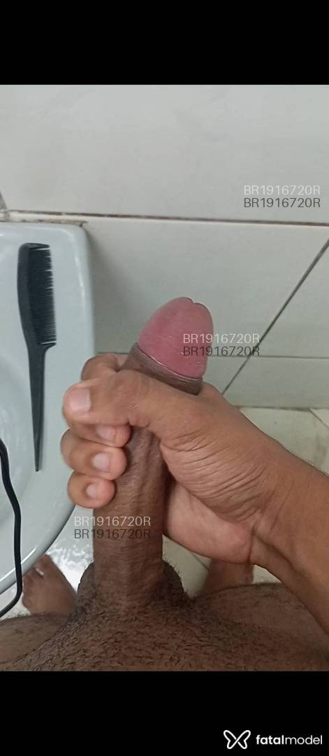Acompanhante homem morena (o) de olhos castanhos em São Paulo - Hermez