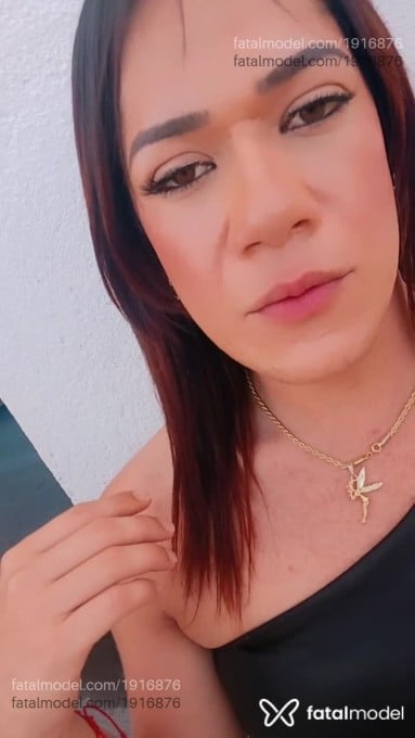 Acompanhante mulher trans com cabelo castanho de olhos mel em Caicó - Adriely picui