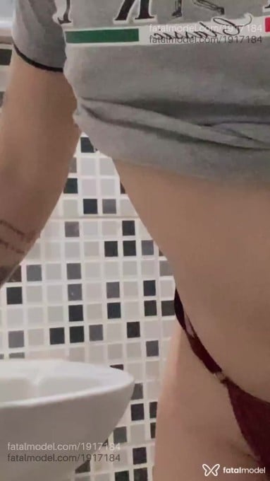 Acompanhante mulher trans loira (o) de olhos castanhos em Iguatu Acompanhante mulher trans loira (o) de olhos castanhos em Iguatu - Aloiraaaa
