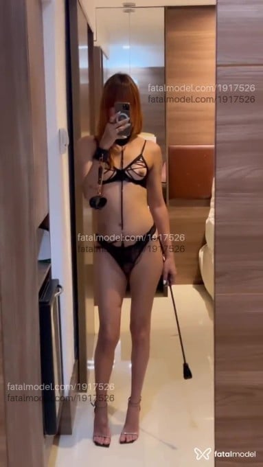 Acompanhante mulher trans ruiva (o) de olhos castanhos em Ribeirão Preto Acompanhante mulher trans ruiva (o) de olhos castanhos em Ribeirão Preto - Livinha Marine