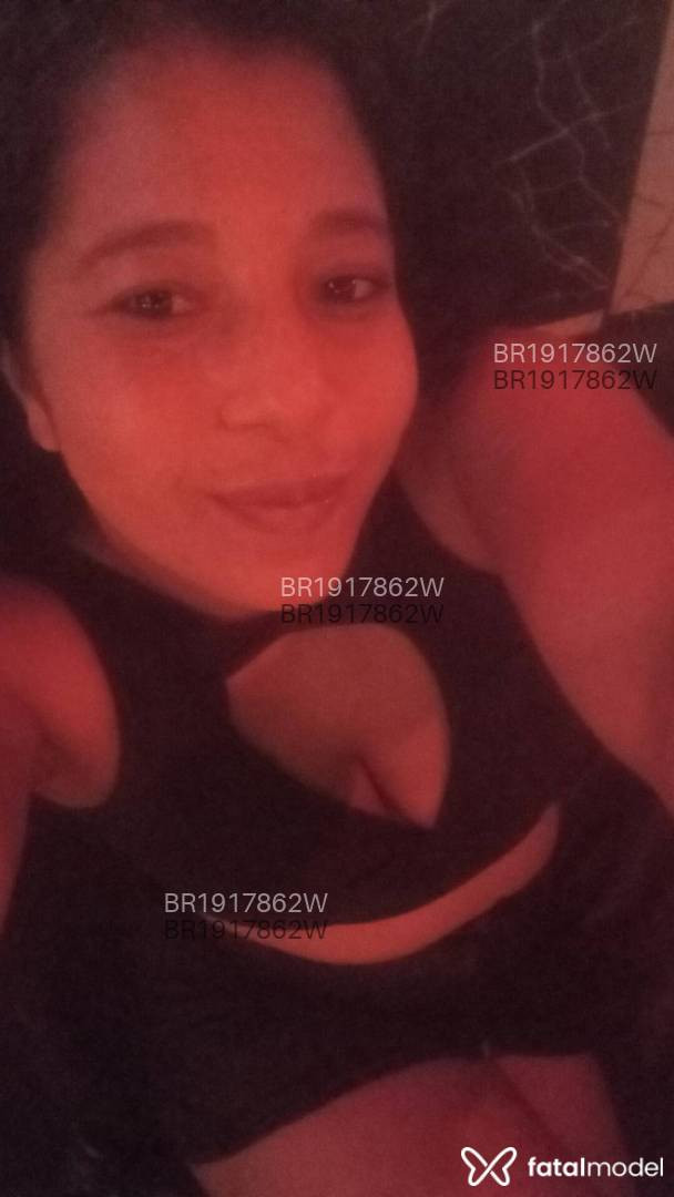 Acompanhante mulher com cabelo castanho de olhos pretos em São Paulo - Crisss