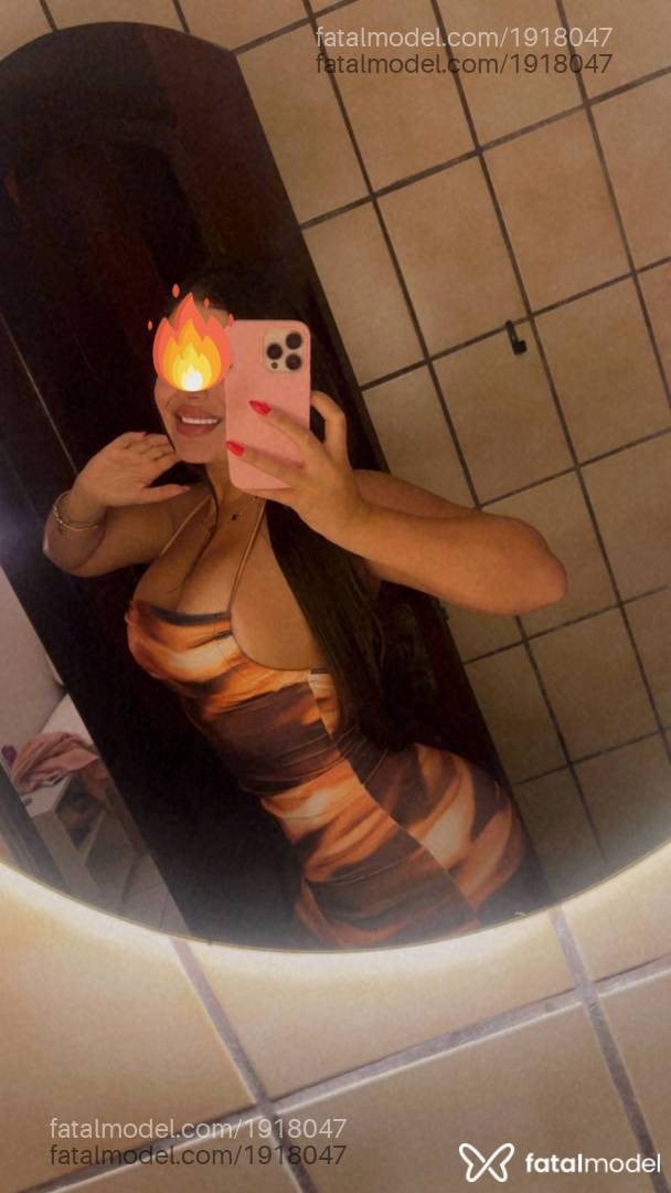Acompanhante mulher com cabelo castanho de olhos castanhos em Itajaí - Manu